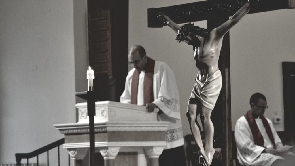 Jesus Christ and Him Crucified 2 dsc 0290 1 - Institute of Incarnate Word